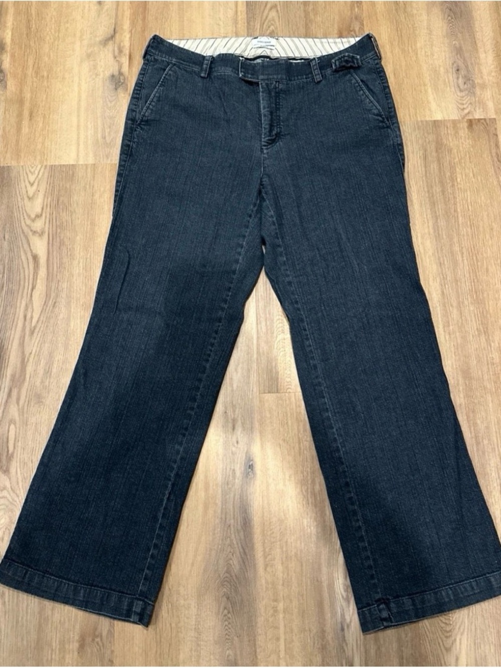 Dockers Women’s Flared Jeans in Dark Black Wash